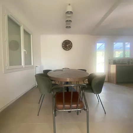 Maison Gerard Philippe قرقشونه
